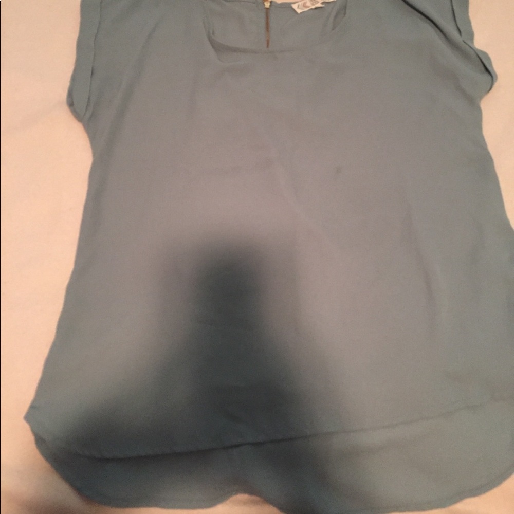 Blue tee